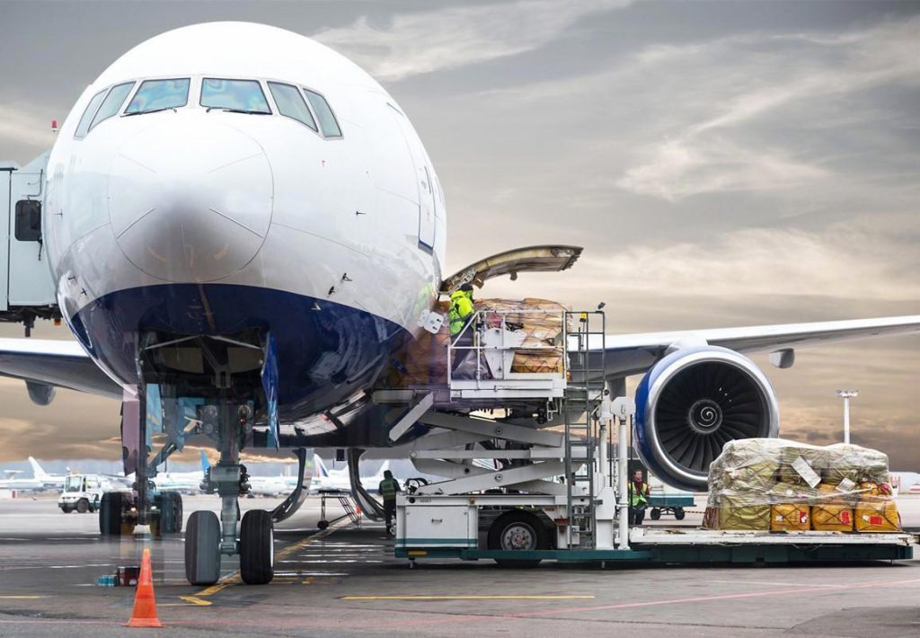 Cargo-Flight-DFreight